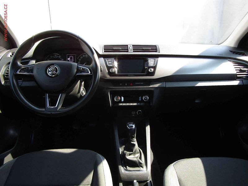 Škoda Fabia (2020) 1.0 TSi, 1.maj,ČR, Style, - fotka 8 z 21