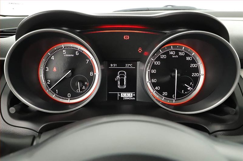 Suzuki Swift (2020) 1.2, ČR,1.maj, Serv.kniha - fotka 8 z 13