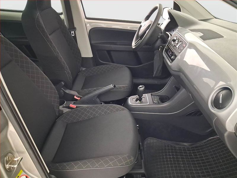 Škoda Citigo (2017) 1.0 MPI, Automat - fotka 9 z 16