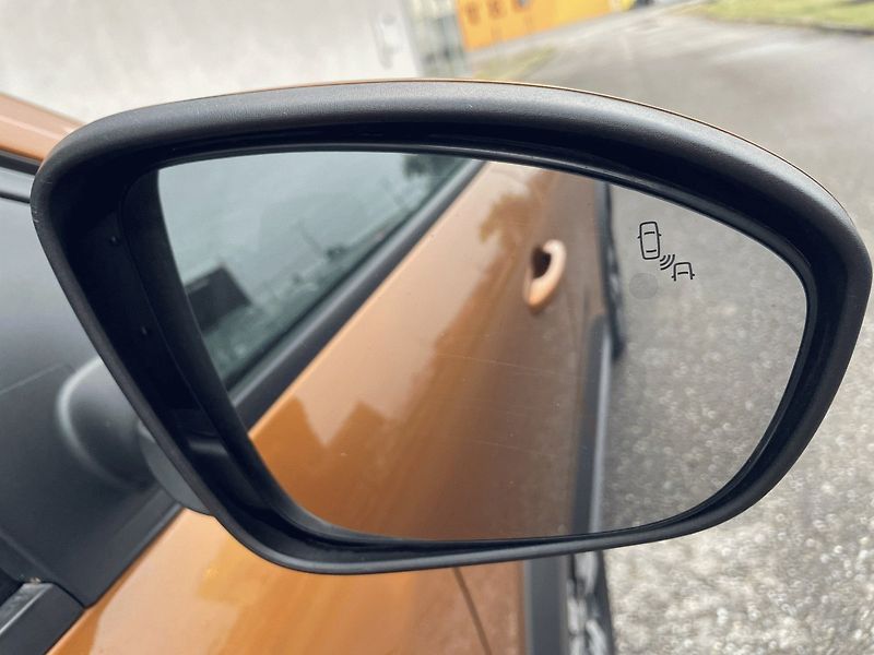 Dacia Sandero (2022) STEPWAY Comfort 1,0TCe 90k CVT - fotka 24 z 26