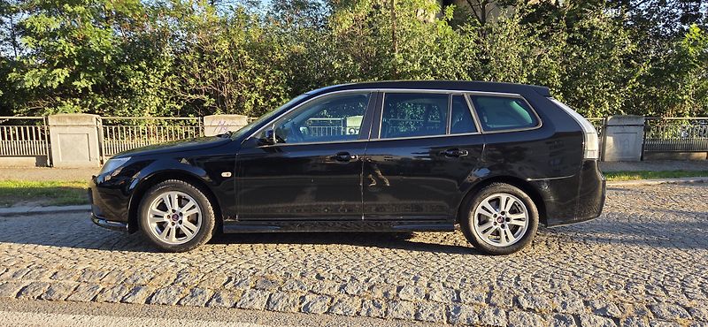 Saab 9-3 (2008) 2.0t, Vector, 2.majitel - fotka 9 z 26
