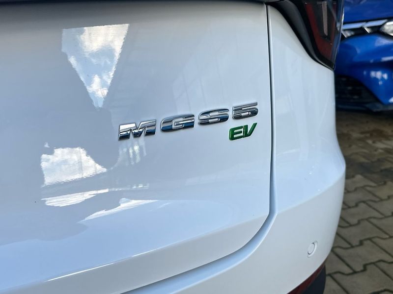 MG MGS5 EV (2026) S5 EV Emotion 49kWh - fotka 14 z 14