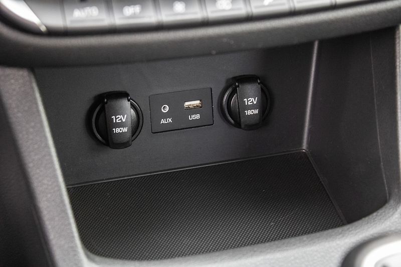 Hyundai i30 - fotka 23 z 33
