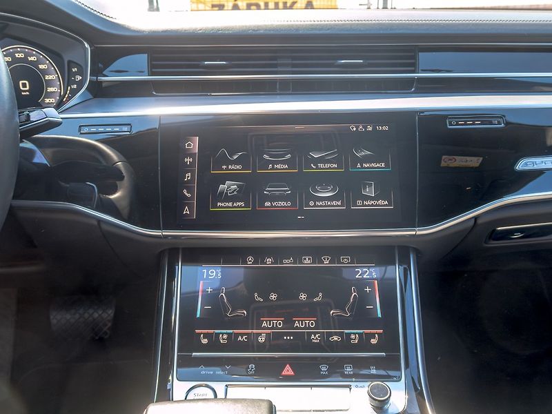 Audi A8 (2018) 3.0T 250KW B/O – TAŽNÝ - fotka 26 z 61