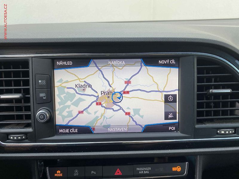 Seat Leon (2017) 1.8 TSi, FR, LED, navi, +kola - fotka 16 z 19