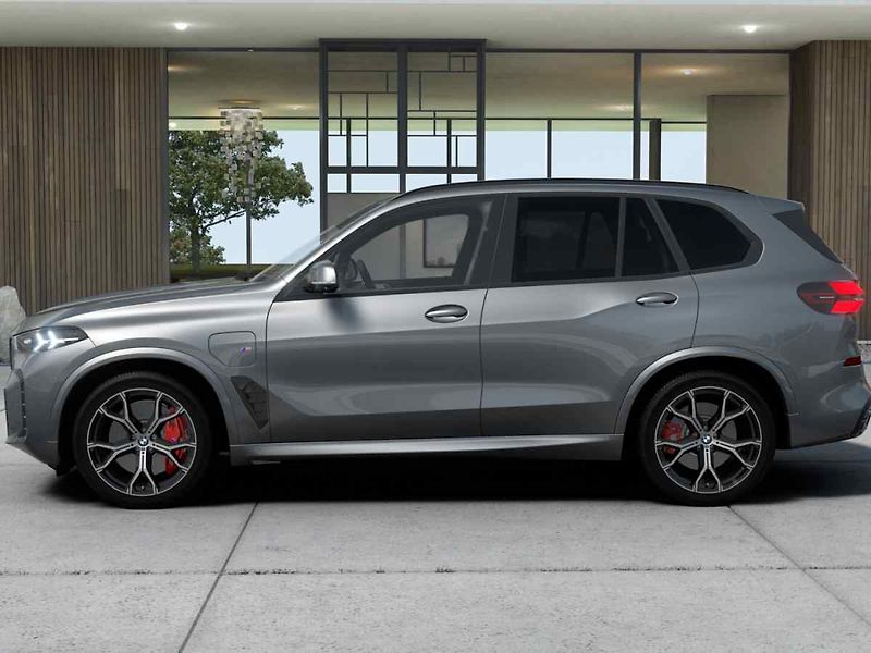 BMW X5 (2026) - fotka 3 z 10