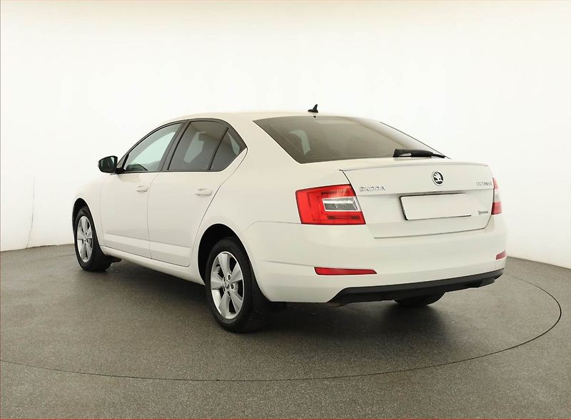 Škoda Octavia (2016) Style 2.0 TDI, Automat - fotka 4 z 19