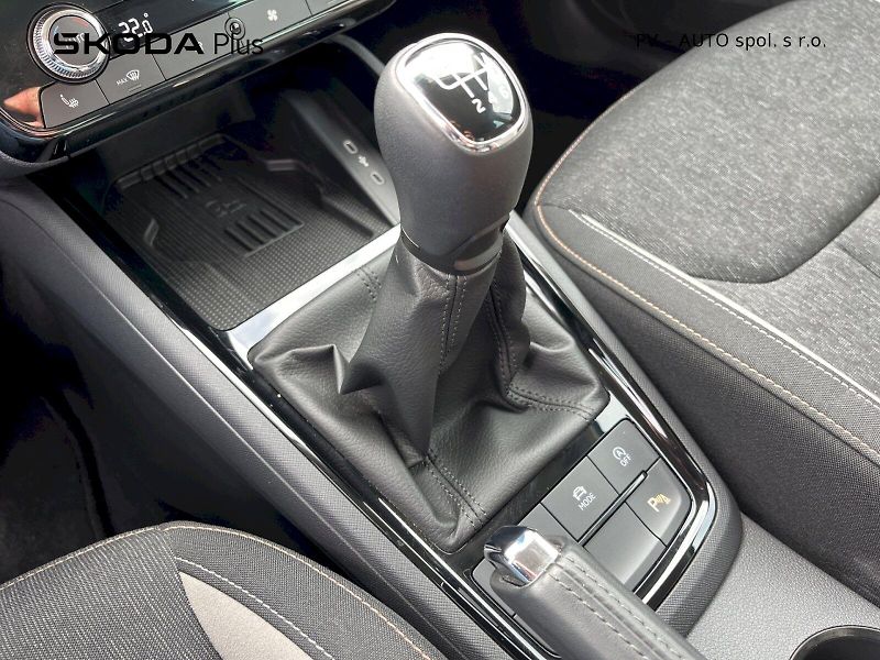 Škoda Scala (2025) TOP SELECTION 1.0 TSI 85kW - fotka 12 z 31