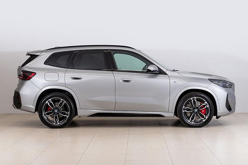 BMW X1 xDrive20d - fotka 2 z 13