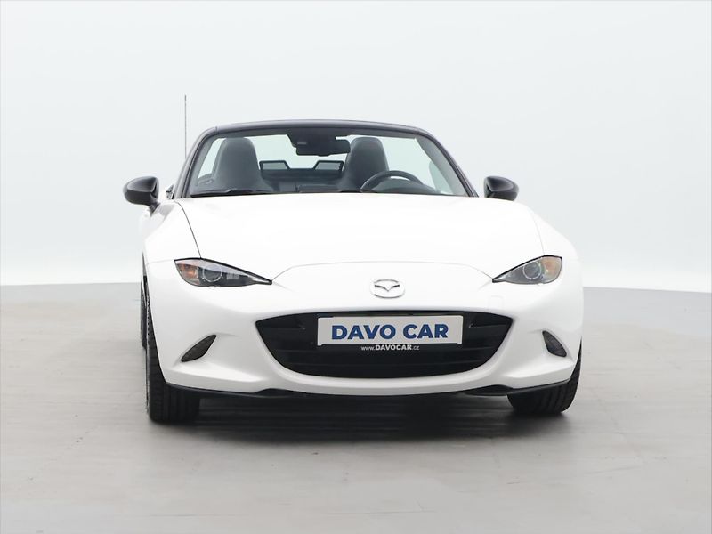 Mazda MX-5 2,0 Skyactiv-G160 118kW Revolu - fotka 10 z 35