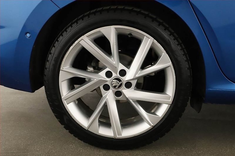Škoda Scala (2019) 1.5 TSI - fotka 12 z 20