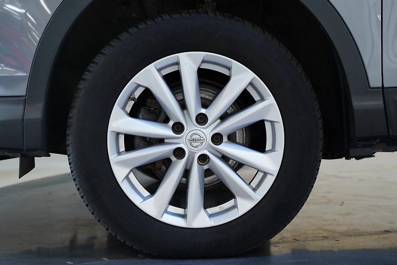Nissan Qashqai - fotka 10 z 28