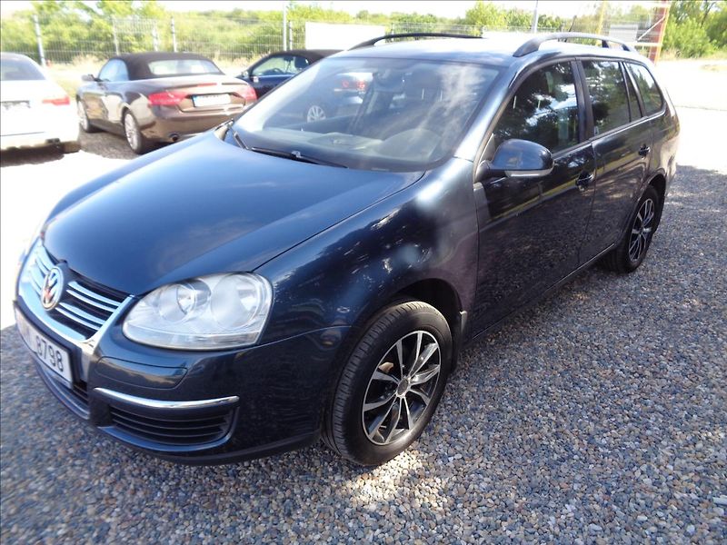 Volkswagen Golf Variant 1,6 - fotka 5 z 22