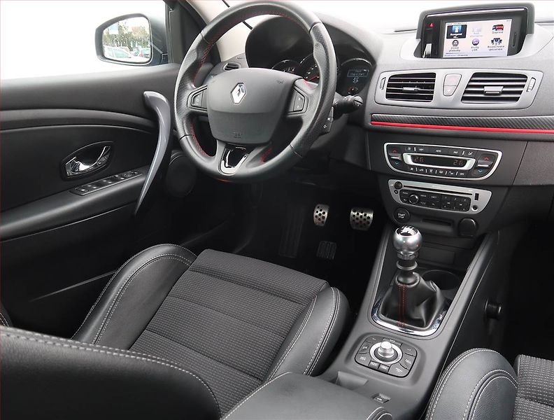 Renault Mégane (2013) 2.0 TCe, Serv.kniha, Kůže - fotka 7 z 17
