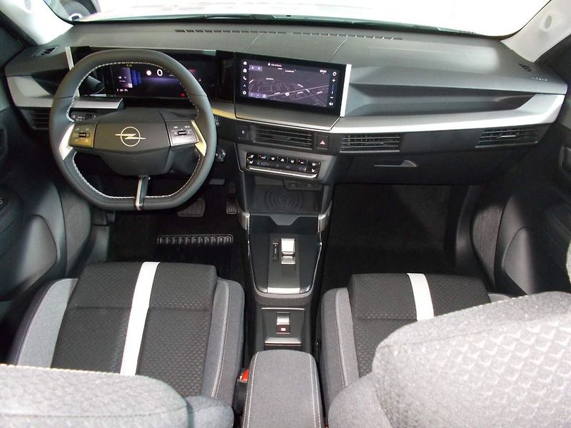 Opel Frontera (2026) Edition Hybrid 1.2 TURBO (81kW - fotka 12 z 28