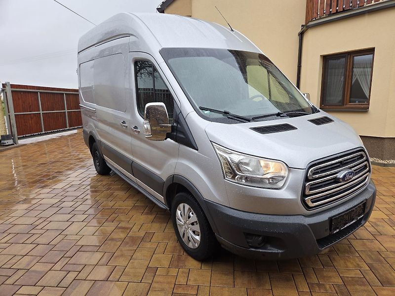 Ford Transit (2015) 2.2TDCI 114kW L2H3 - fotka 5 z 33