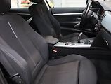 BMW Řada 3 (2015) Sport Line 320d xDrive GT - náhled 9