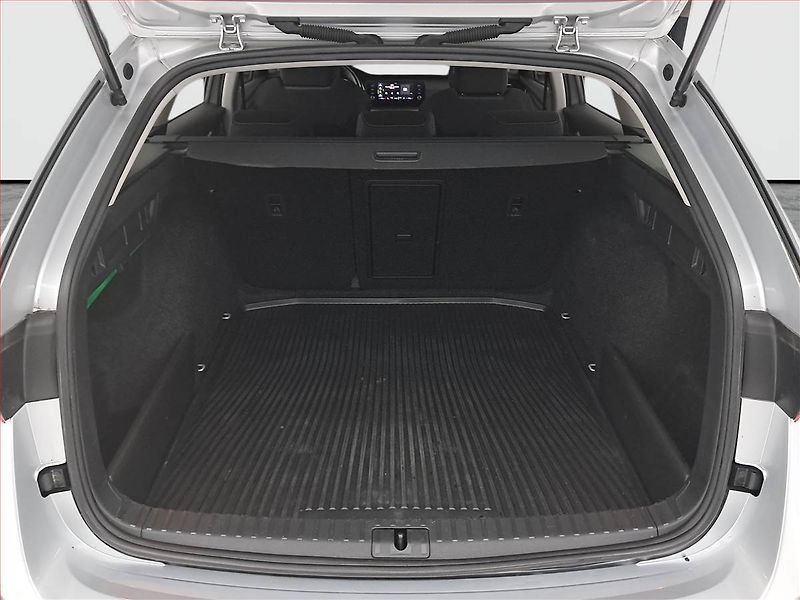 Škoda Octavia (2022) Ambition 2.0 TDI, ČR,1.maj - fotka 14 z 17