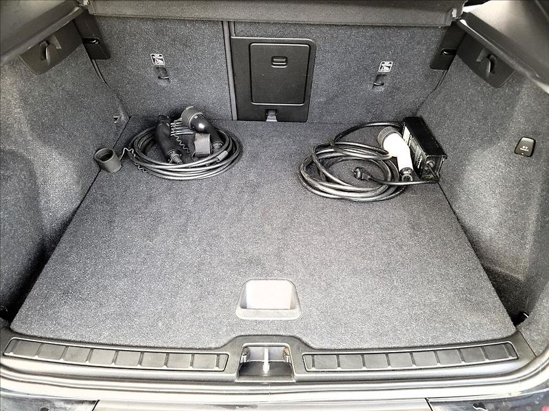 Volvo XC40 T5,PHEV,Inscription,led, - fotka 33 z 40