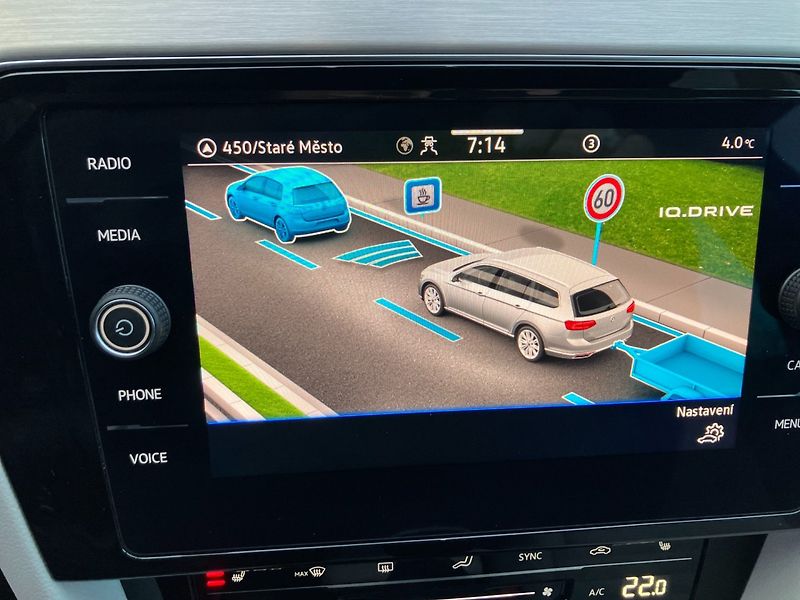 Volkswagen Passat Variant (2020) 2.0TDI 110kW ELEGANCE/KŮŽE,ČR/ - fotka 24 z 29