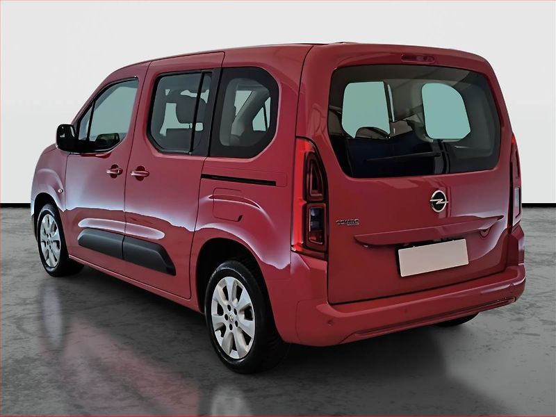 Opel Combo (2019) Enjoy 1.2 Turbo, 5Míst, ČR - fotka 4 z 16