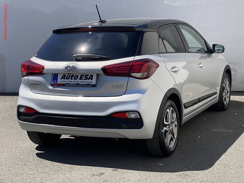 Hyundai i20 (2019) 1.0 T-GDi, YES! navi, kamera - fotka 4 z 17