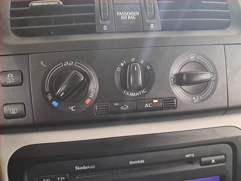 Škoda Roomster (2010) Scout 1.6 TDI, Eko.zaplacen - fotka 13 z 16