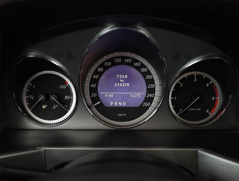 Mercedes-Benz GLK (2010) 220 CDI, 4X4, Automat, Navi - fotka 9 z 18