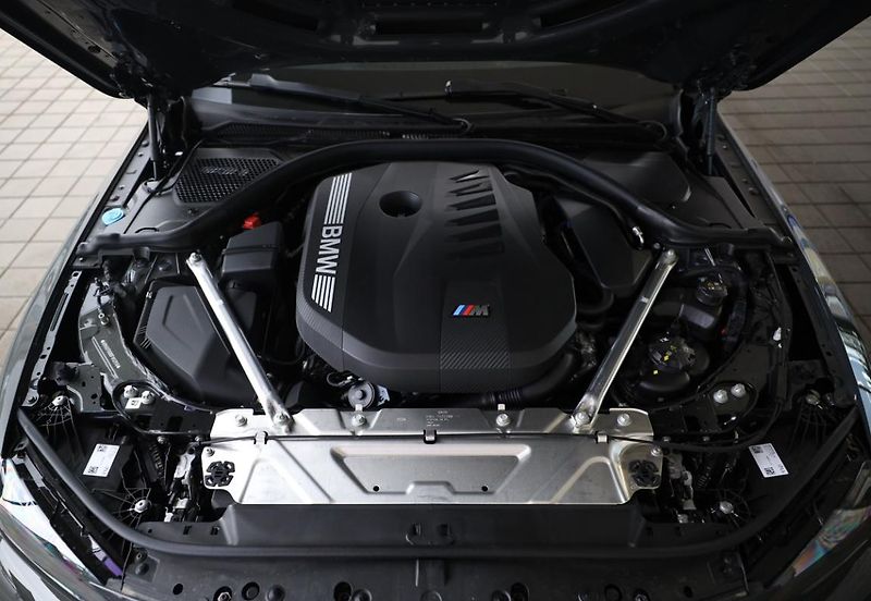 BMW Řada 4 M440i xDrive Gran Coupé - fotka 9 z 18