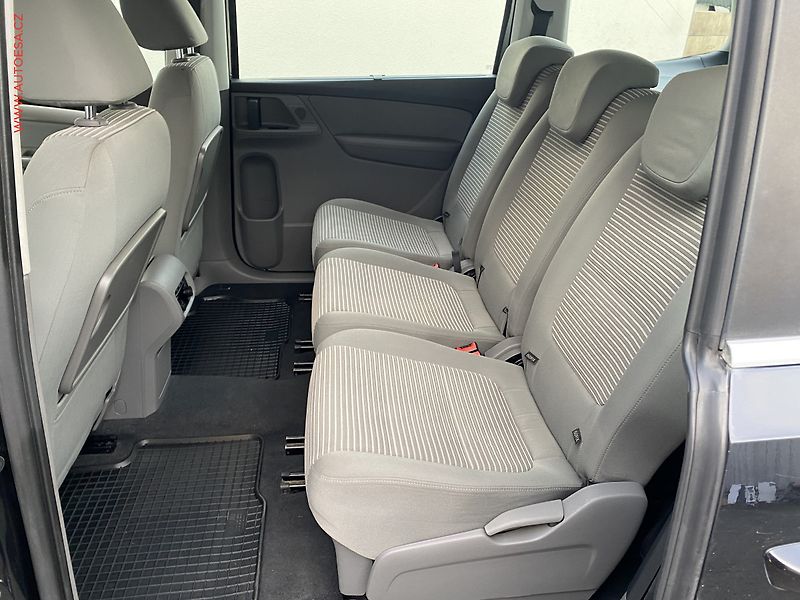 Seat Alhambra (2012) 2.0TDi, AC, výhřev sed. - fotka 10 z 16