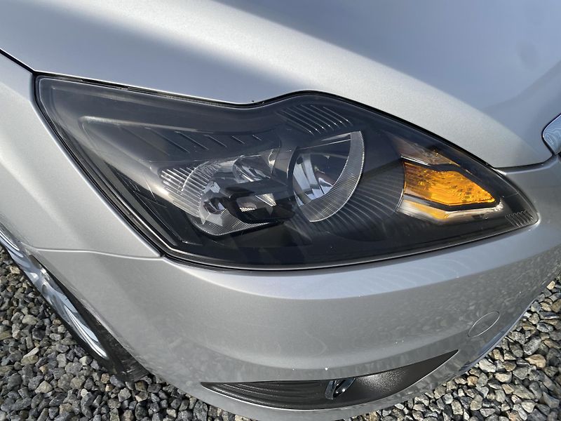 Ford Focus 2.0i 145PS LPG FORD COMBI TOP! - fotka 74 z 170