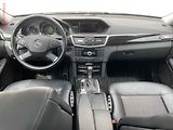 Mercedes-Benz Třídy E (2010) 1.8 CGi E200, Avantgarde, AT - náhled 8