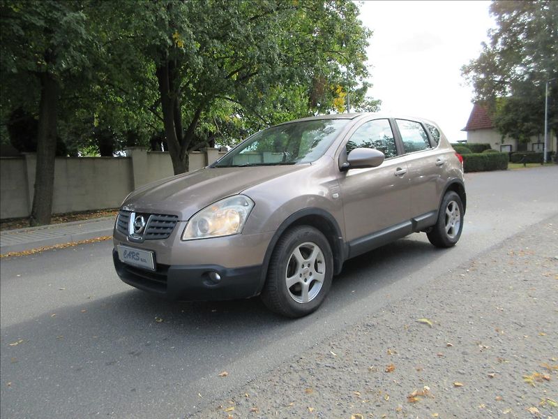 Nissan Qashqai 1,5 Dci, Dual klima, VADA MOTO - fotka 2 z 24
