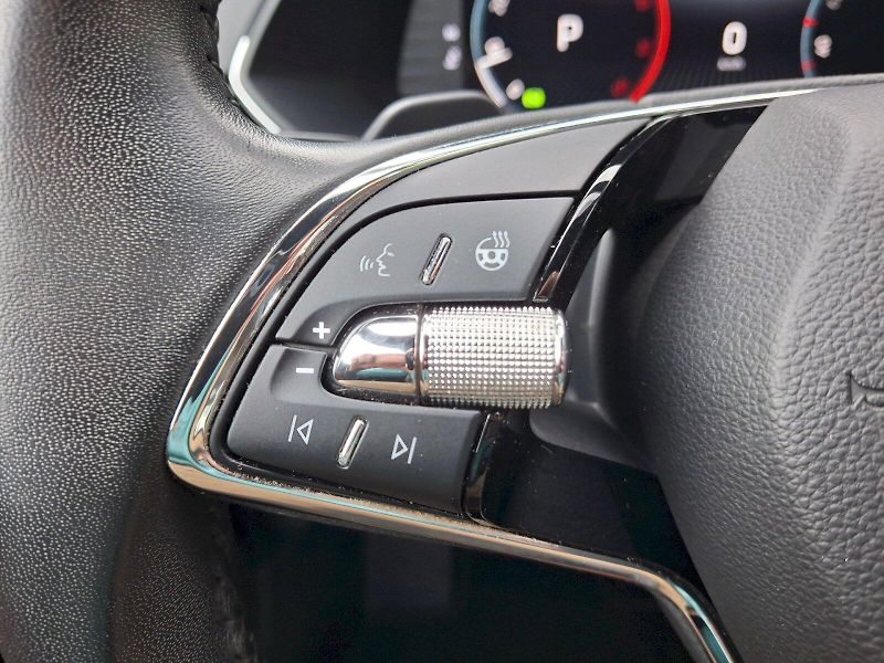 Škoda Superb (2023) Combi L&K DSG 2,0TDi 147kW - fotka 32 z 35