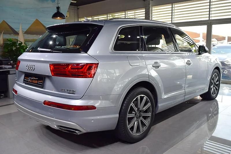 Audi Q7 (2016) Velké prémiové SUV - fotka 2 z 17