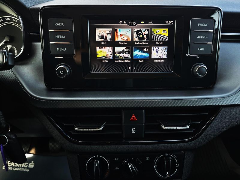 Škoda Scala 1.0TSI 70KW AMBI SmartLink ČR! - fotka 26 z 36
