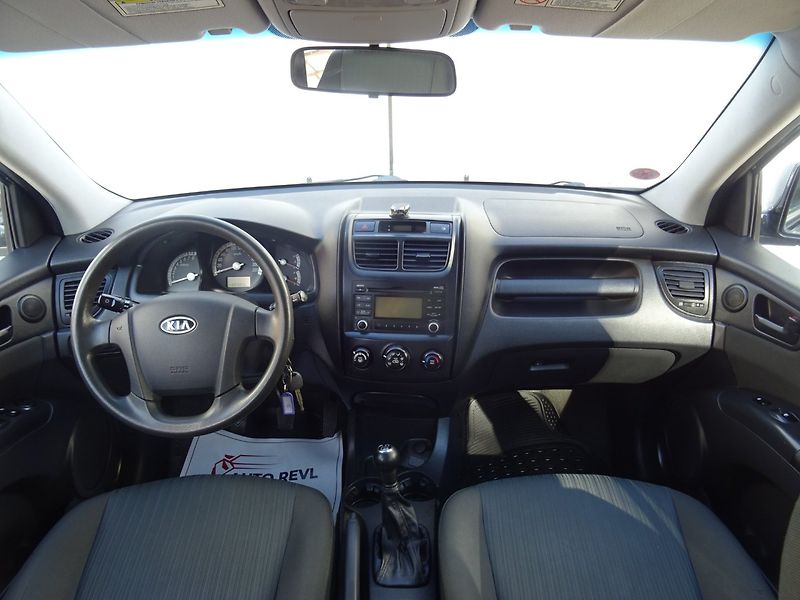 Kia Sportage (2009) 2.0i,104kW,NovéČR,klima - fotka 15 z 23