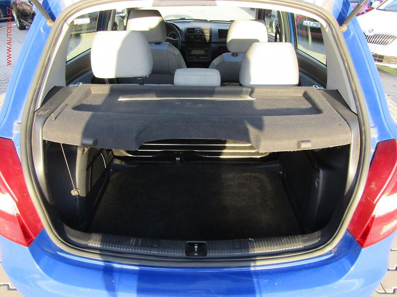 Škoda Fabia (2008) 1.2 i, 1.maj, AC - fotka 7 z 14