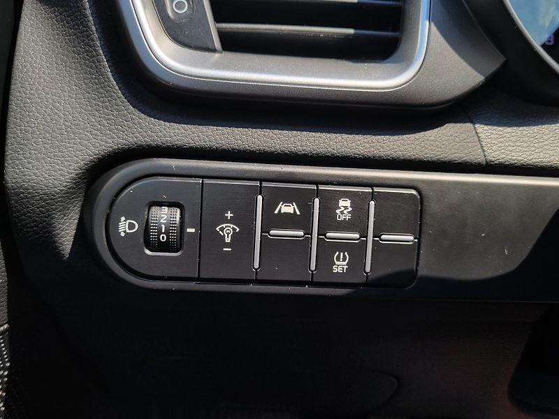 Kia Ceed 1.5 T-GDI 118kW Top SW *ČR - fotka 21 z 49