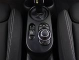 Mini Ostatní (2023) Cooper SE 32 kWh, SoH 97% - náhled 19