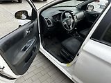 Hyundai i20 1.3 /63kW - náhled 12