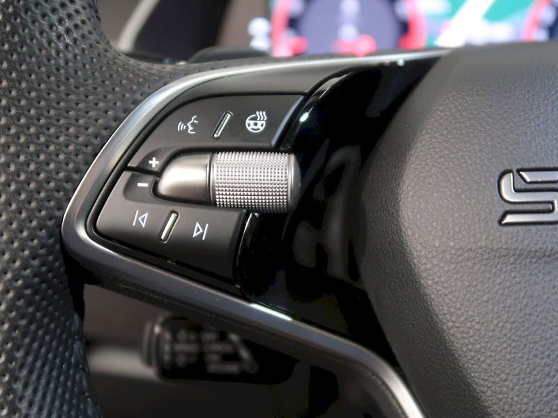 Škoda Octavia (2025) SPORTLINE 2.0TSI 150KW CANTON - fotka 20 z 42