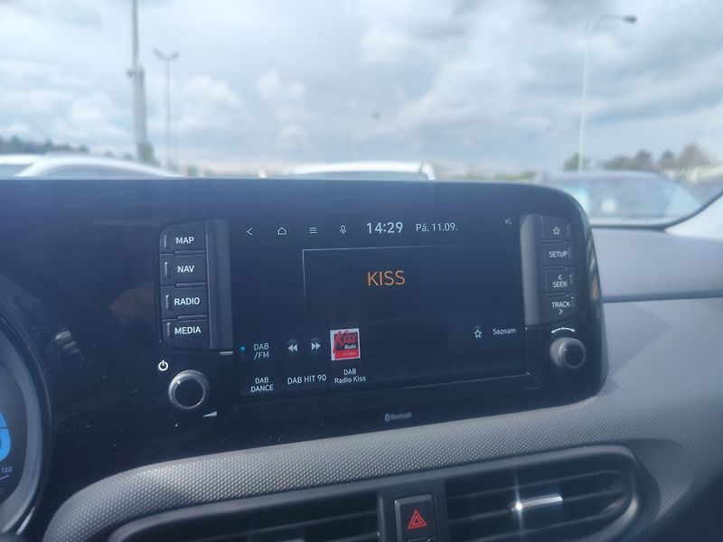 Hyundai i10 1.0i/46kW Wave - fotka 17 z 28