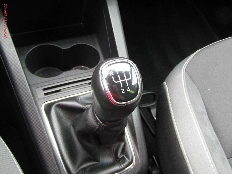 Škoda Fabia (2021) 1.0 TSI, ČR, Style - fotka 17 z 19