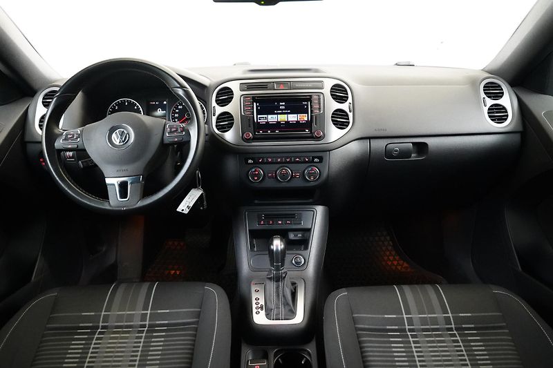 Volkswagen Tiguan - fotka 5 z 25
