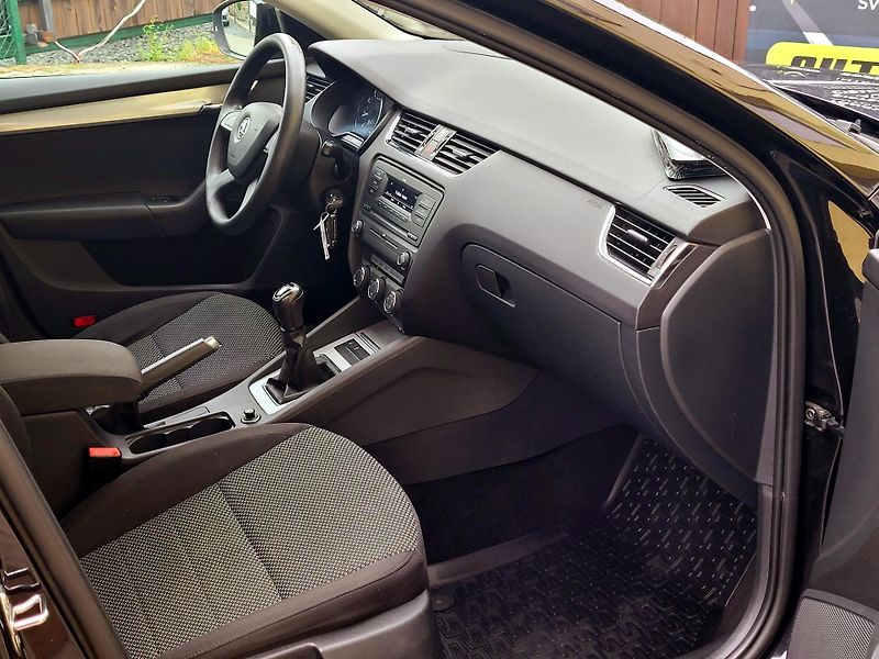 Škoda Octavia 1,4TSi SERV.KNIHA, rozvody     - fotka 27 z 48