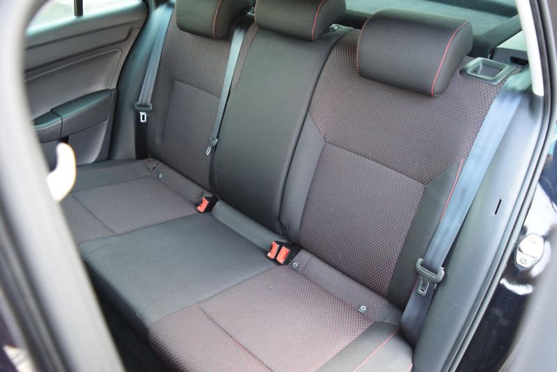Škoda Rapid (2014) 1.2TSI 77kw ELEGANCE XEN ALU  - fotka 14 z 48
