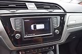 Volkswagen Touran (2017) 1.4TSI 110kw CLBMT TAŽ NAV APP - náhled 23