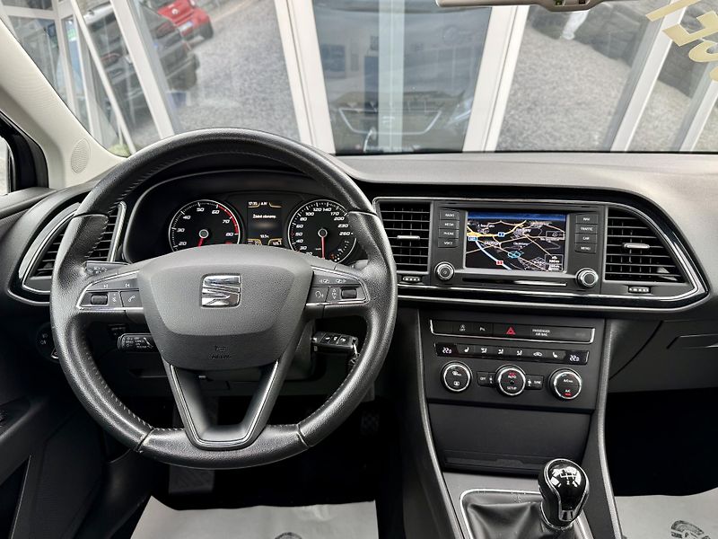 Seat Leon 1,4 TSI 90kW ST Navi AKCE ! - fotka 20 z 28