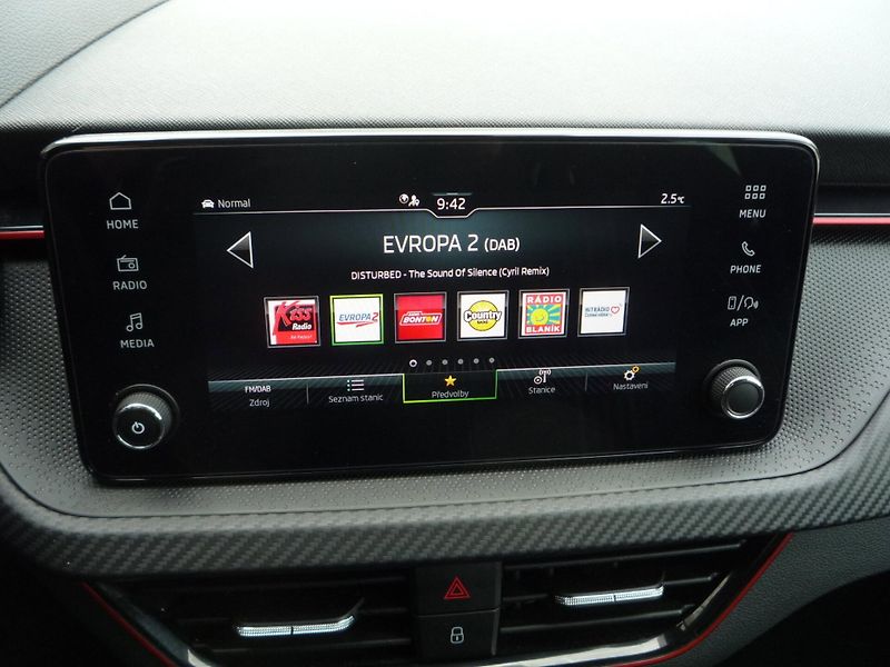 Škoda Kamiq (2024) 1,0TSi 85kW MONTE CARLO - fotka 12 z 14